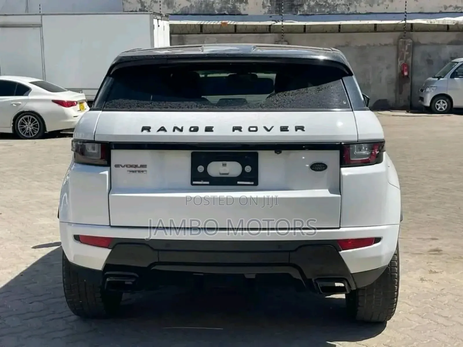 Land Rover Range Rover Evoque HSE 4x4 5-Door 2018 White