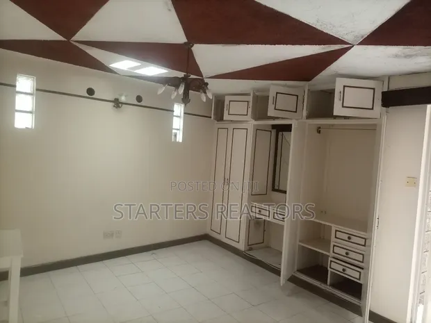 Studio Apartment in Yaya Centre, Kilimani for rent