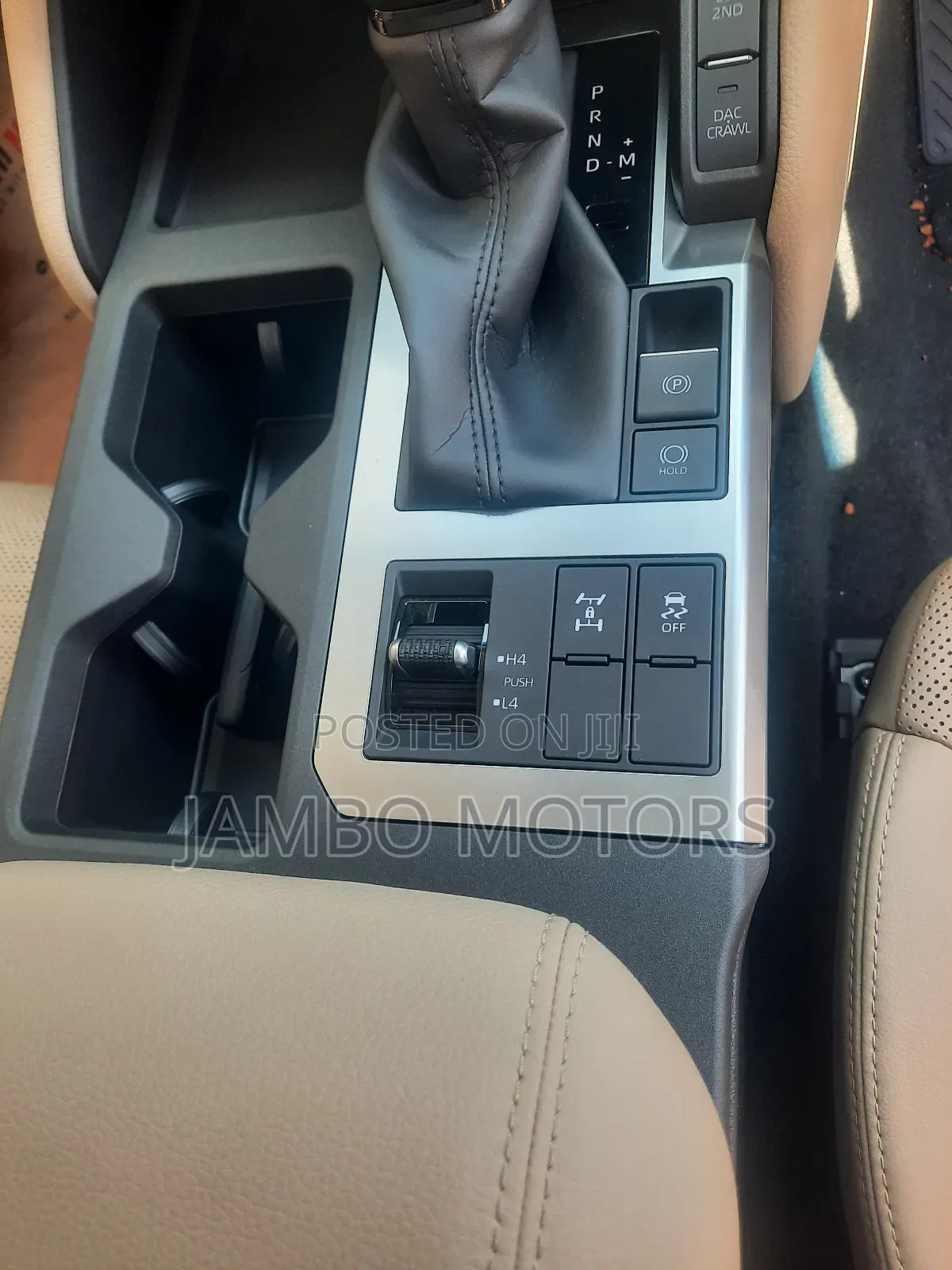 Toyota Land Cruiser Prado 2024 White