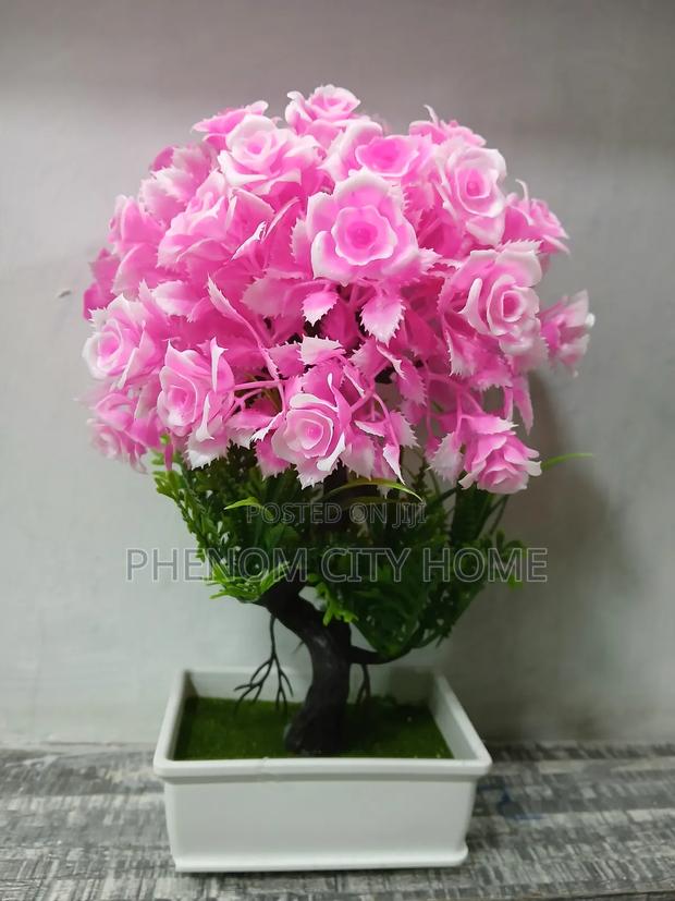Classic Table Top Decor Flowers - thumbnail 2