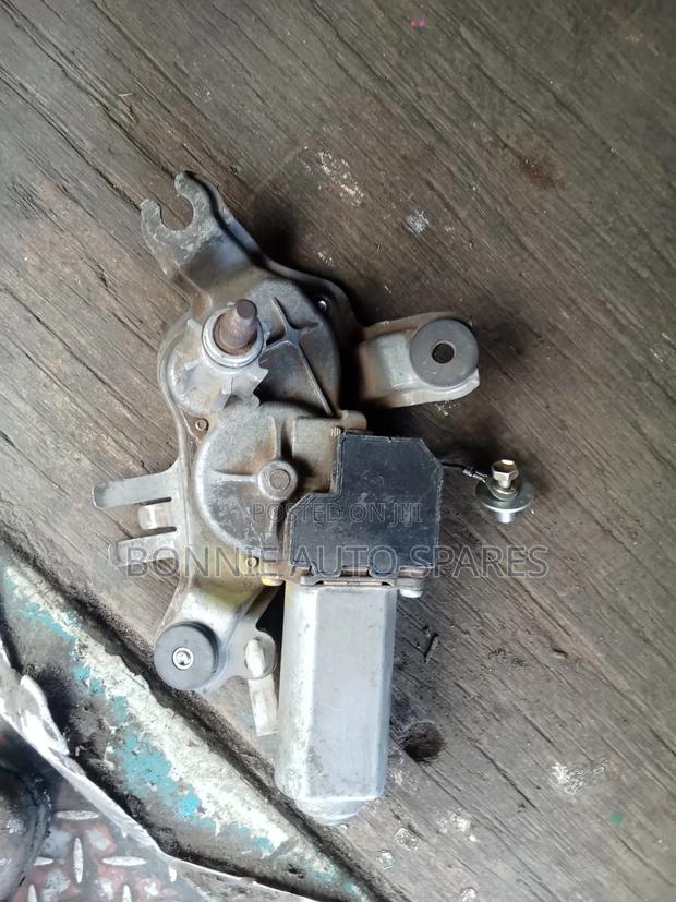 Rear Wiper Motor Allion 240 - main view