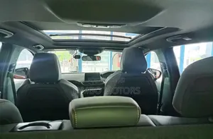 Peugeot 3008 2018 Brown