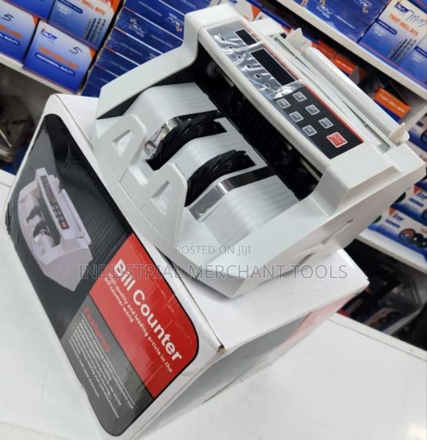 Digital Money Counting Machine - main view