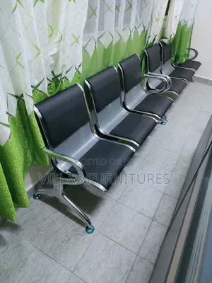 3 Seater Link Chair