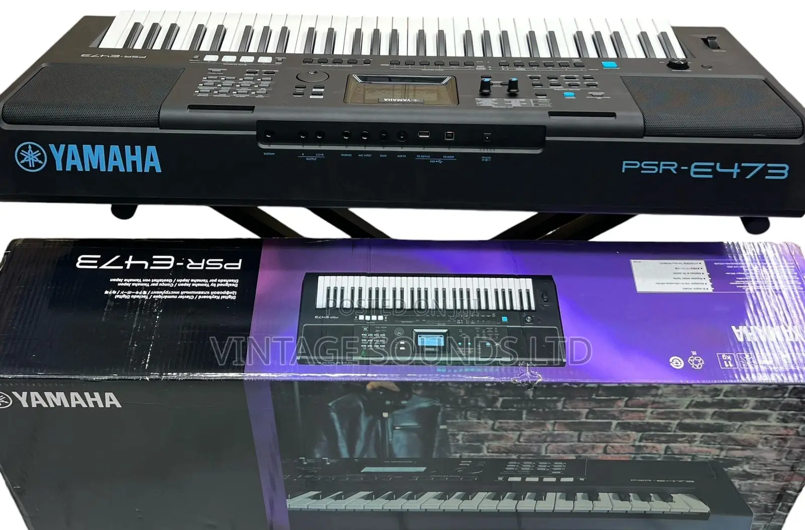 Yamaha PSR E473 Keyboard W/ Keyboard Stand