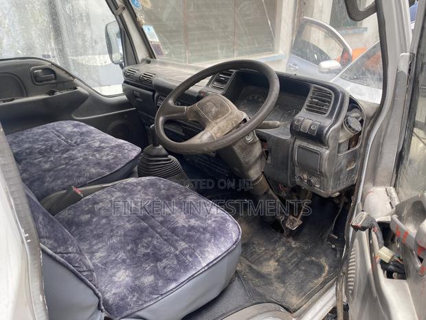 Isuzu Canter Pick Up - thumbnail 5