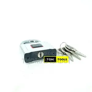 Buckler 75mm 4 Keys Outdoors Anti Theft Padlock