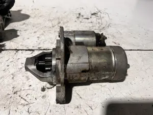 Nissan Mra8 Starter Motor for Bluebird Sylphy.