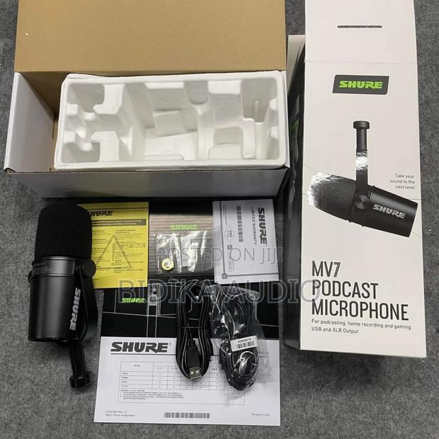 MV7 Podcast Microphone - thumbnail 4