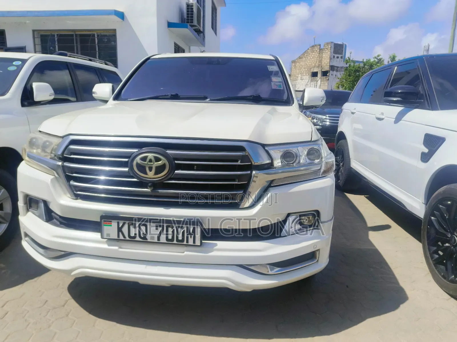 Toyota Land Cruiser Prado 2013 White