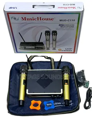 Music House MUD-C110 UHF Digital Wireless Microphone Set