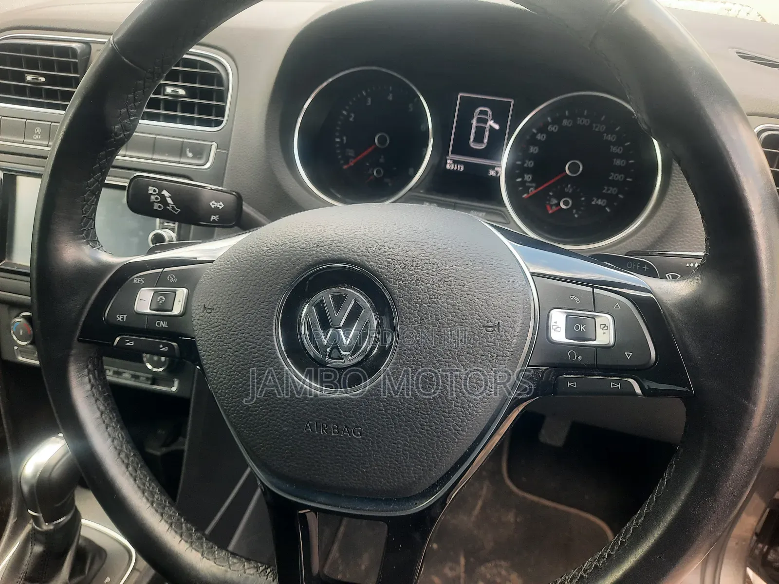 Volkswagen Polo 2018 Gray