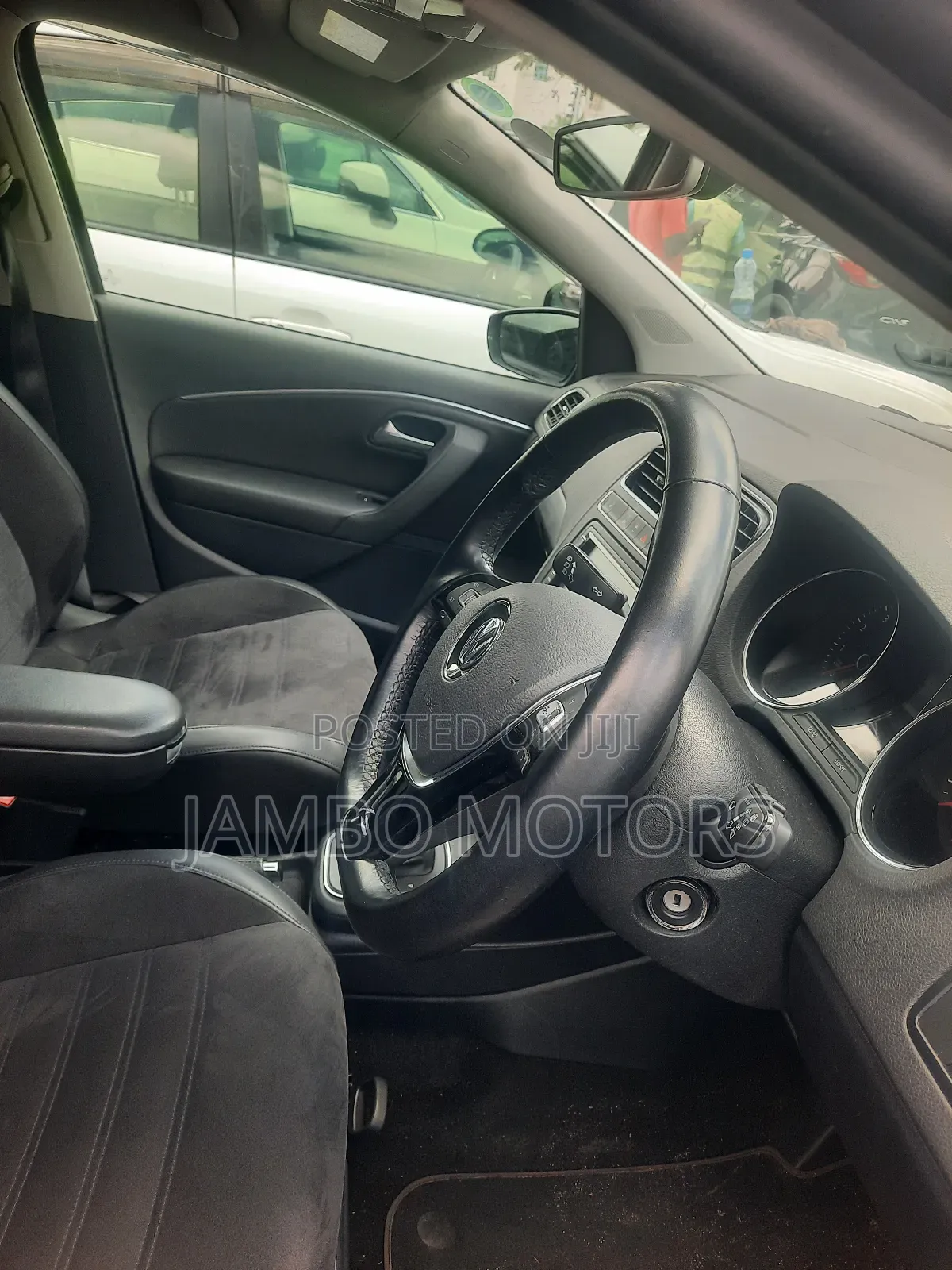 Volkswagen Polo 2018 Gray