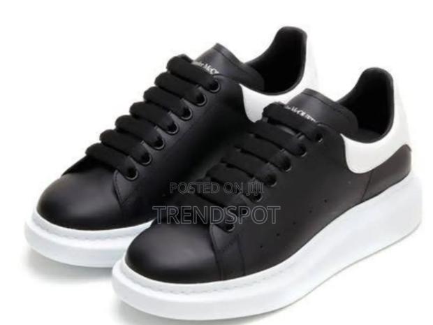 McQueen Black Sizes 38_44 at 3500 - main view