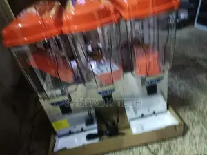 Juice Despenser With Freezer