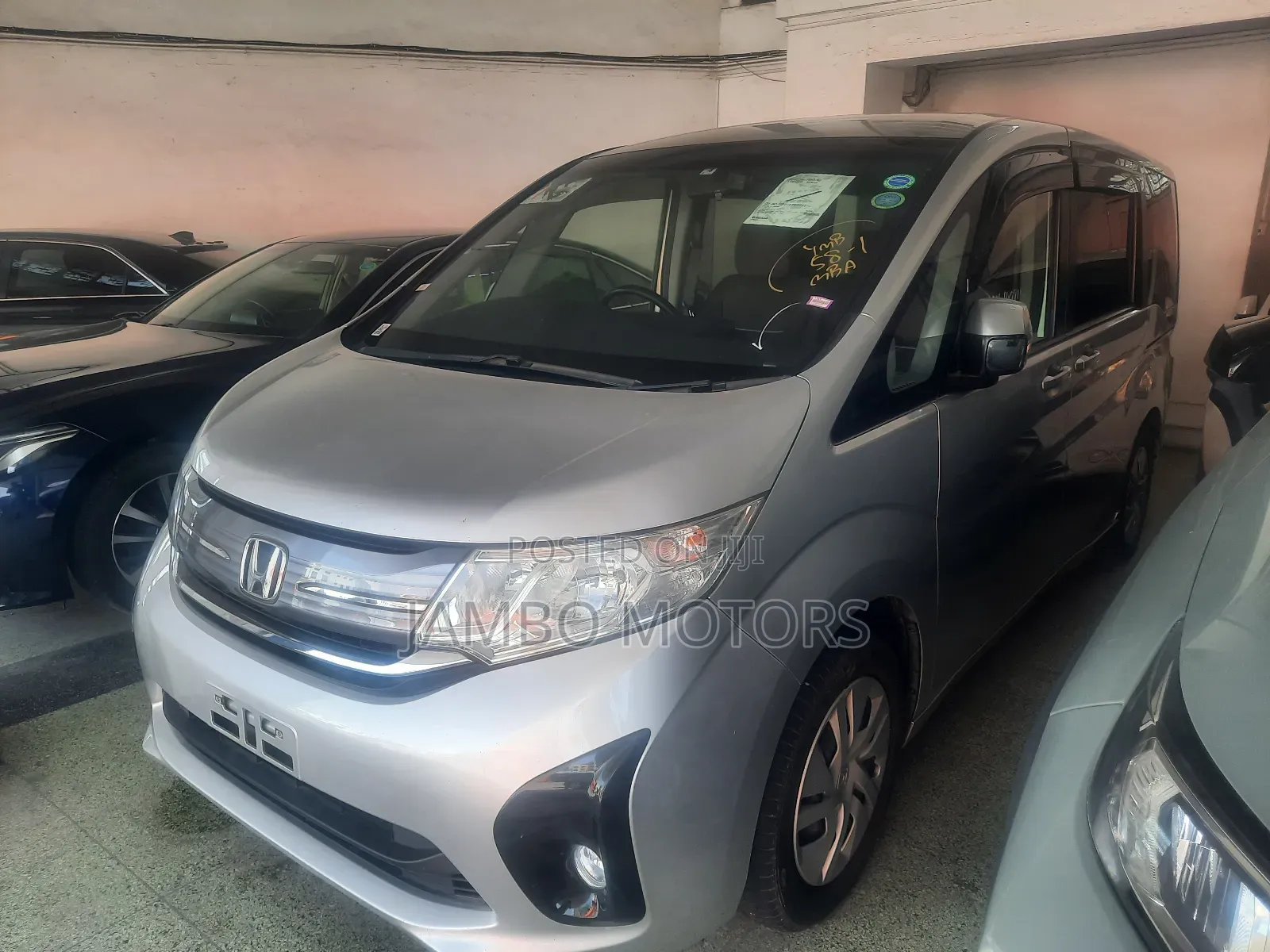 Honda Stepwgn 2017 Silver