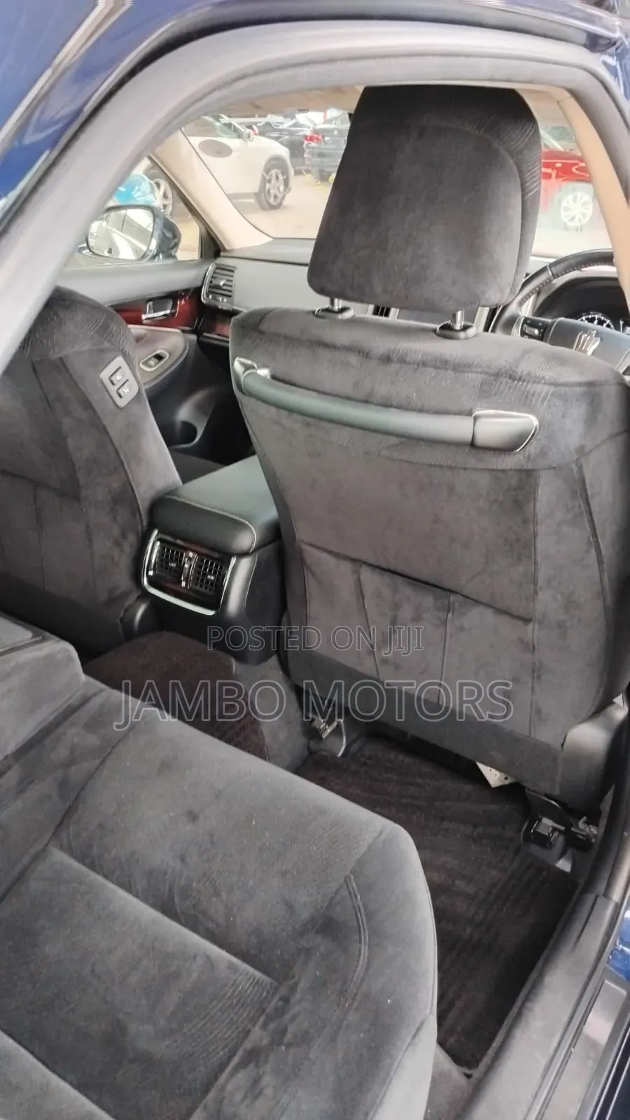 Toyota Crown 2017 Blue