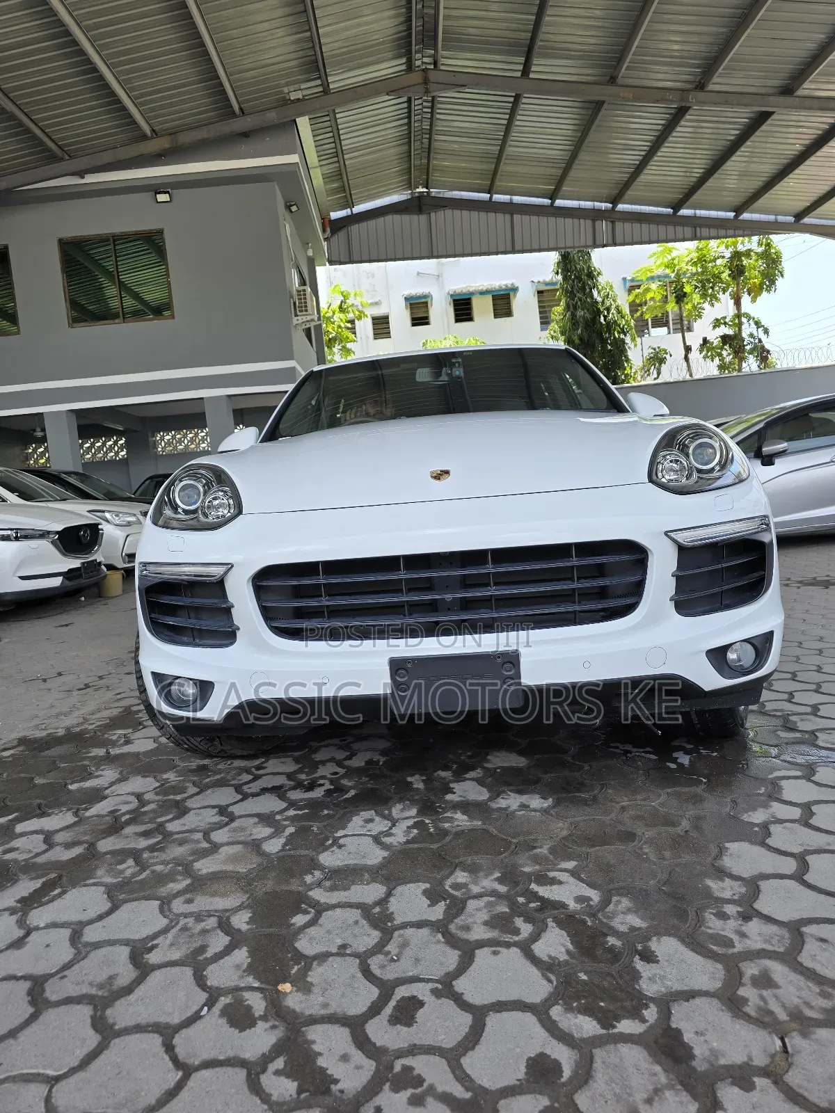 Porsche Cayenne Platinum Edition AWD 2018 White