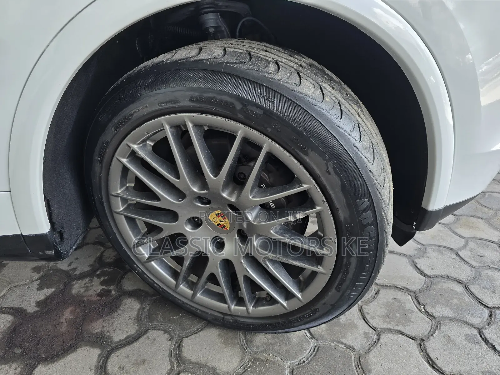 Porsche Cayenne Platinum Edition AWD 2018 White