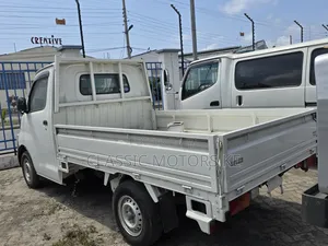 TOYOTA LITEACE, 2017, 4wd, Automatic, Petrol