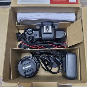 Canon EOS M50 Mark II Mirrorless Camera With 15-45mm Lens - thumbnail 2