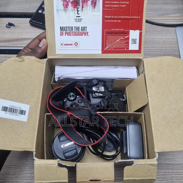 Canon EOS M50 Mark II Mirrorless Camera With 15-45mm Lens - thumbnail 3