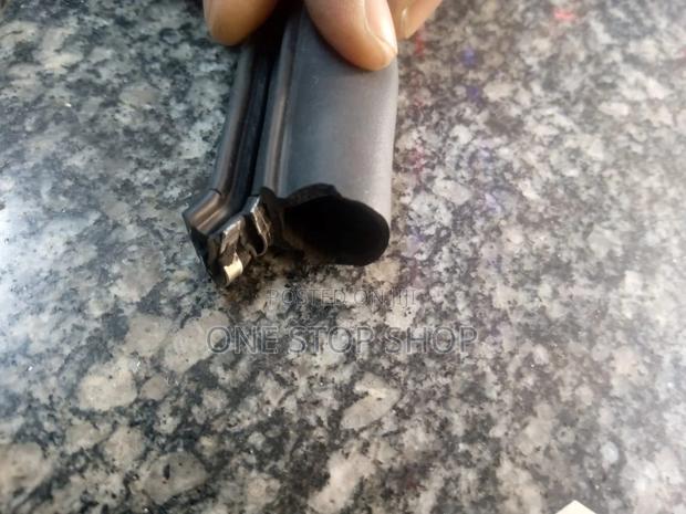 5m Slidding Door Rubbery for Only Sliding Doors - thumbnail 2