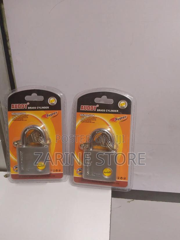 40mm Auddy Padlock With 3 Keys