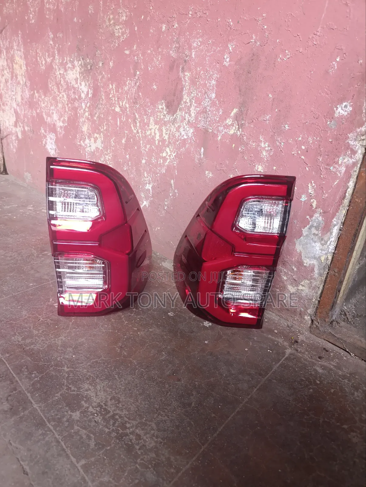 Hilux Vigo/Revolution Backlight New