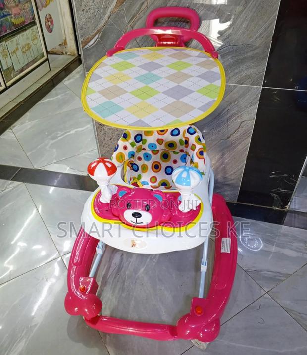 2in 1 Baby Walker 
Easy to Change From Walker to Rocker - thumbnail 7