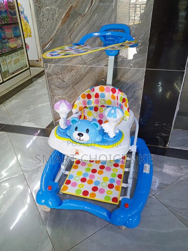 2in 1 Baby Walker 
Easy to Change From Walker to Rocker - thumbnail 8