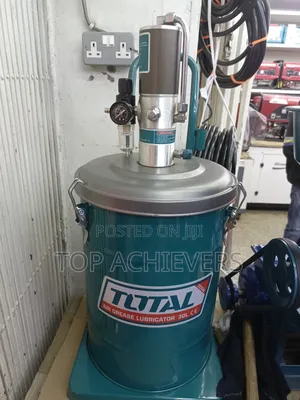 Air Grease Lubricator Bucket 30ltrs
