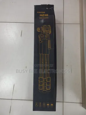 H 210 Tripod Speed Light Stand