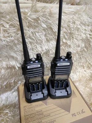 Uv 82 Walkie Talkie 2 Pack Radio Call.