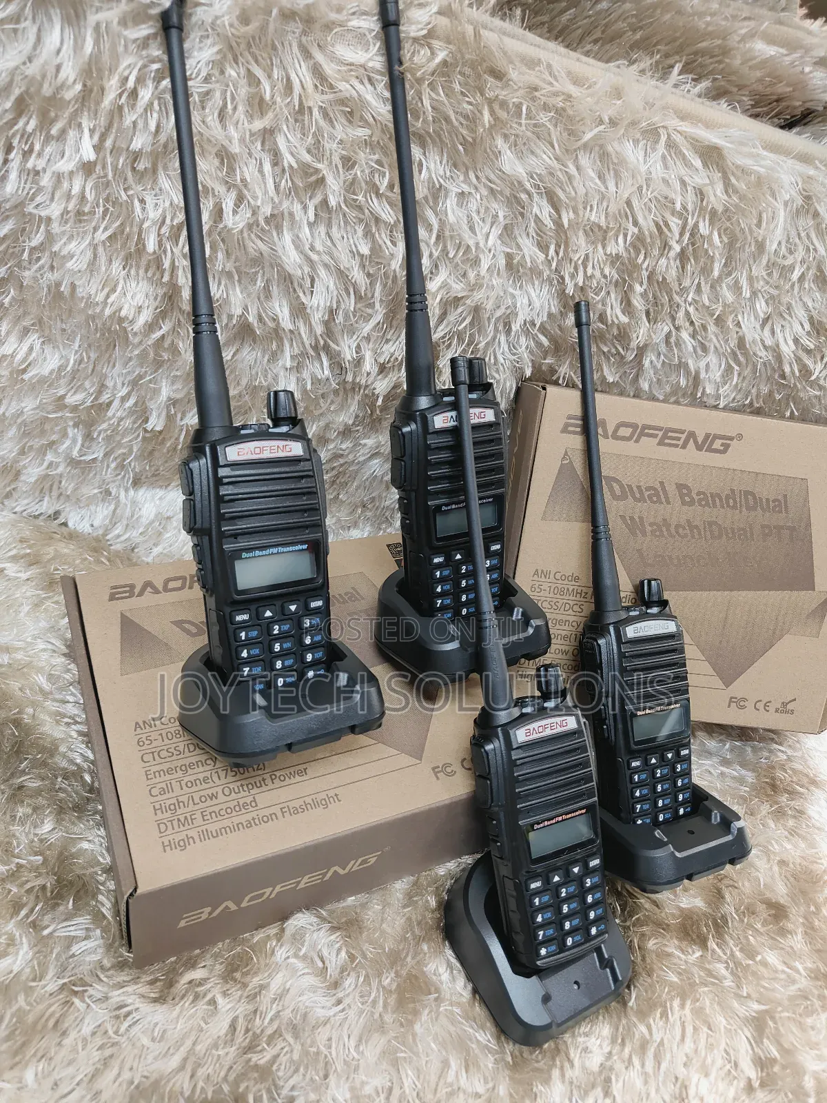 4 Pack UV 82 Radio Call. Integrated