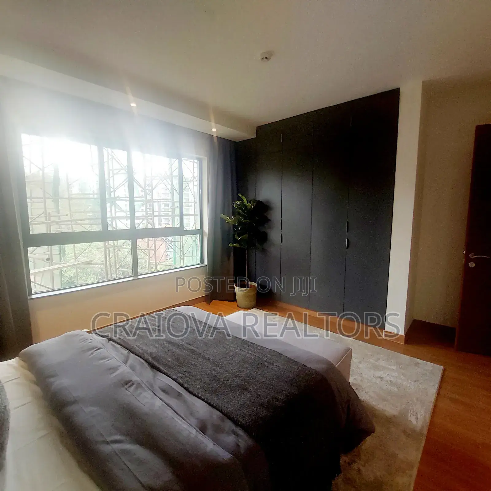 3bdrm Apartment in Riverside Drive for sale