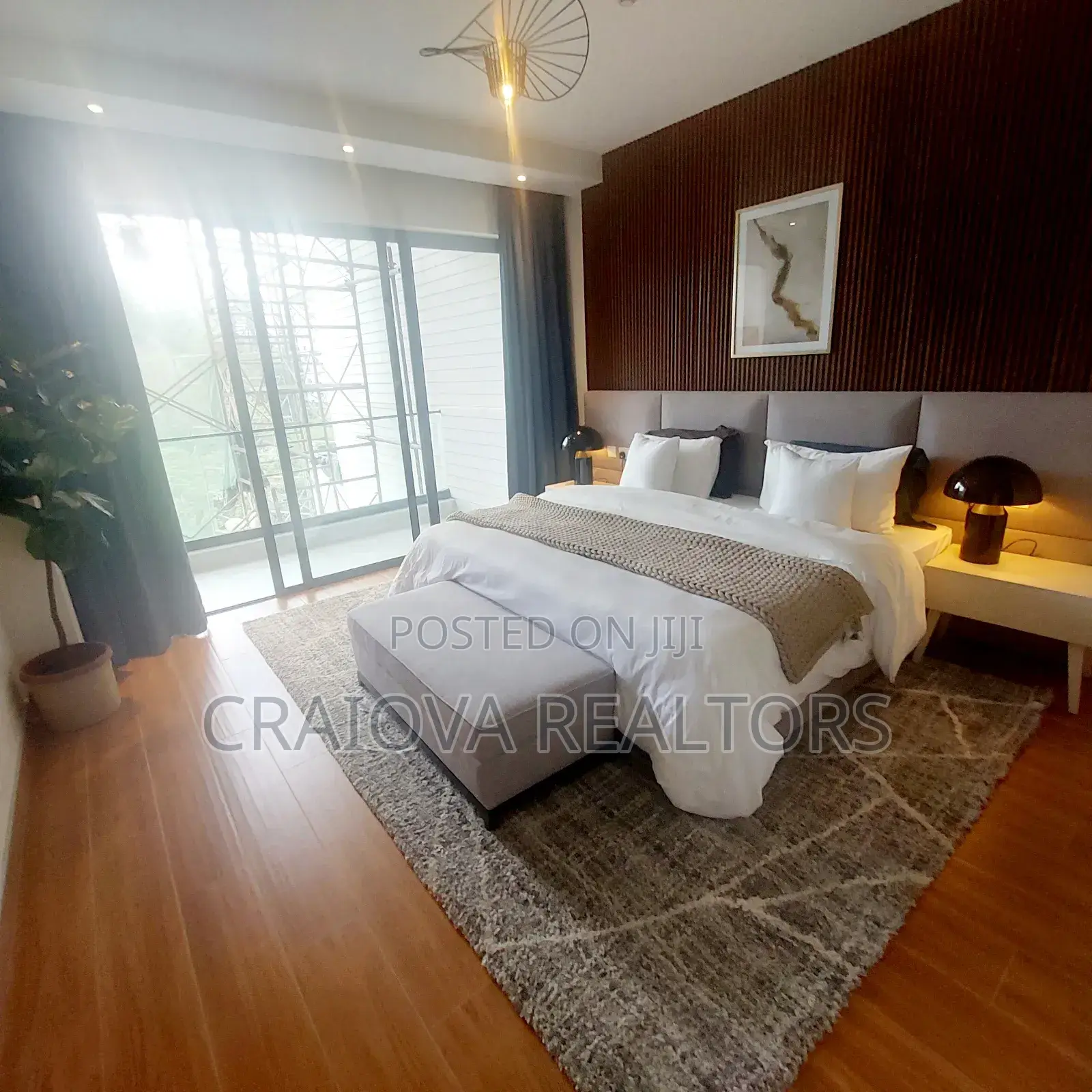 3bdrm Apartment in Riverside Drive for sale