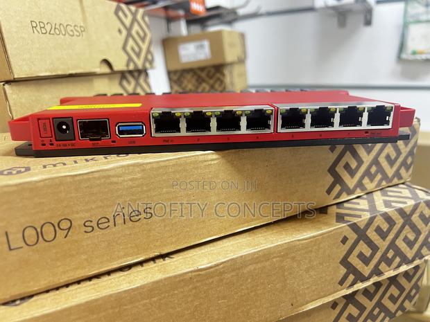 Mikrotik L009uigs-2haxd-in Wireless Router L009 - thumbnail 3