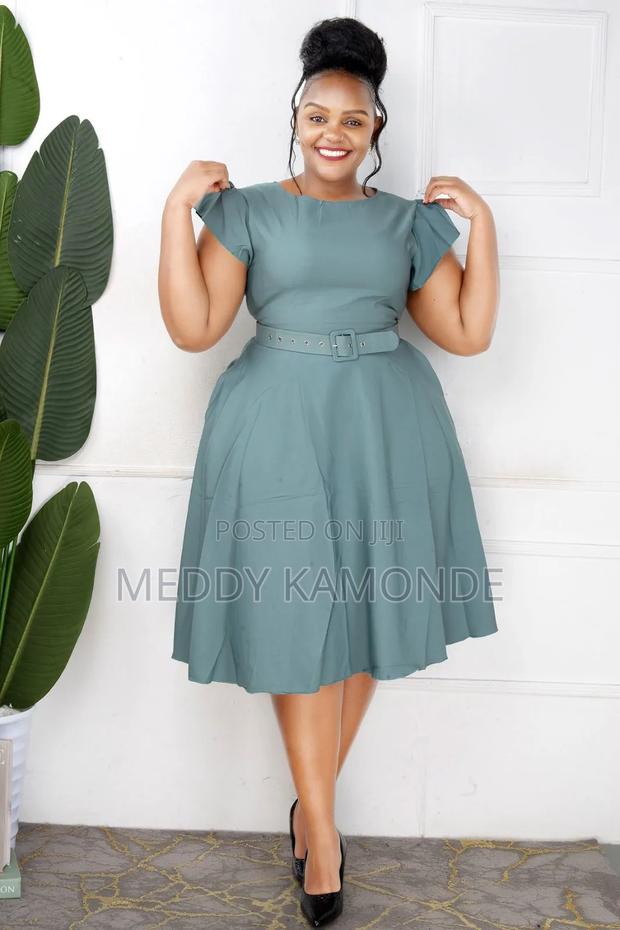 Cute Skater Dress With Pockets - thumbnail 2