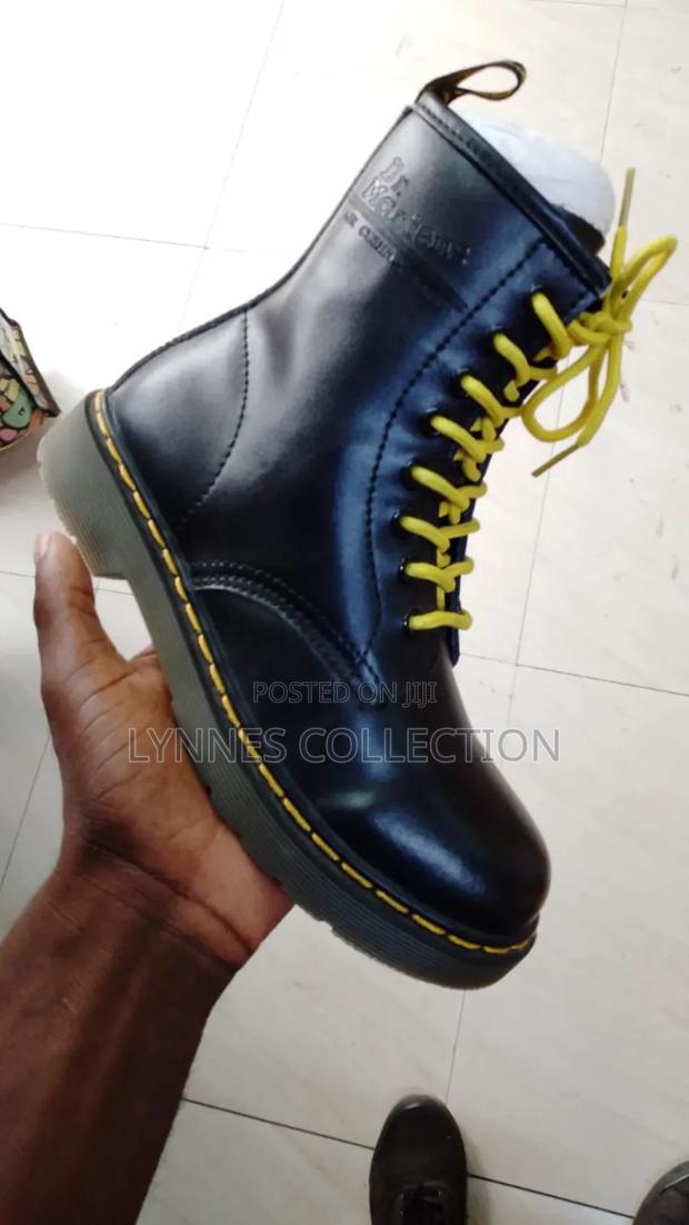 Dr Martens Unisex Boots - thumbnail 4