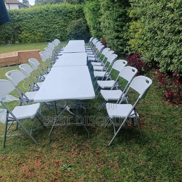 Plastic Foldable Table (Table) - main view