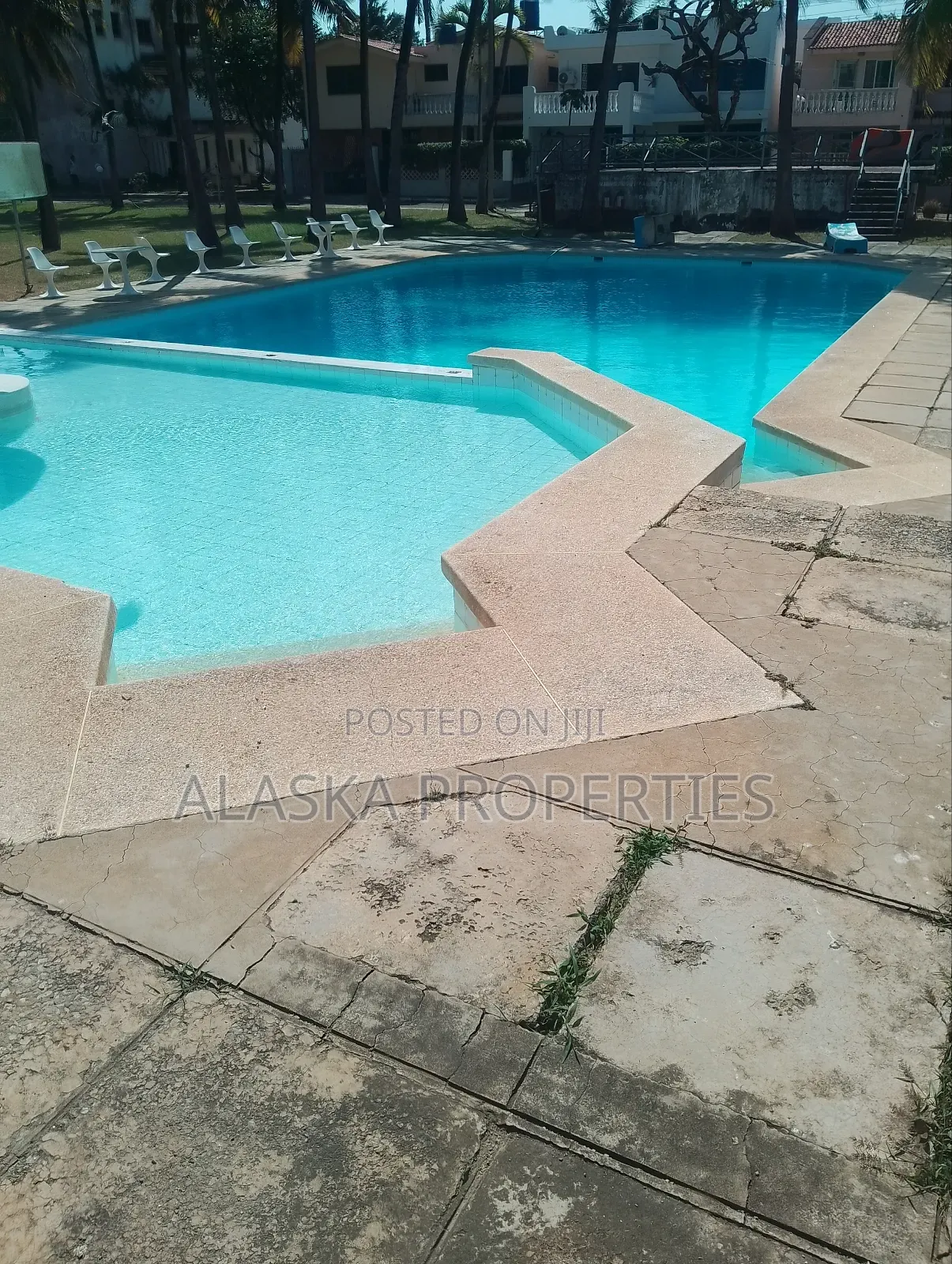 4bdrm Villa in Nyali Estate for rent