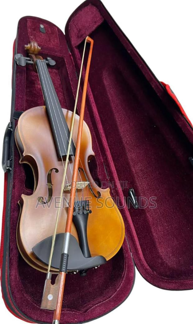 Yamaha Violin 4/4 Complete Set - main view