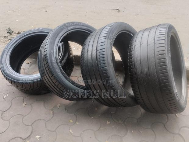 275/40r20 Michelin