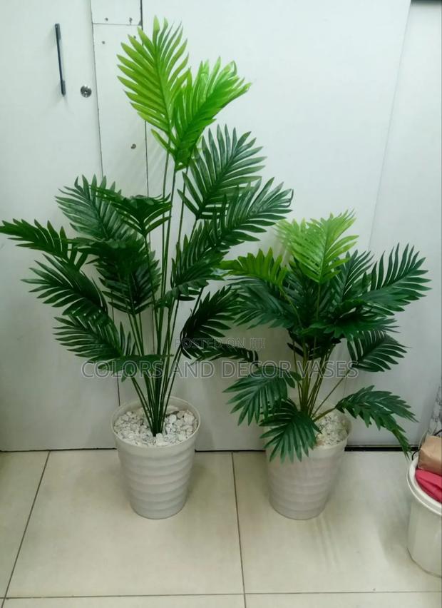 Palm With Spiral Plastic Vases and Pebble Stones - main view
