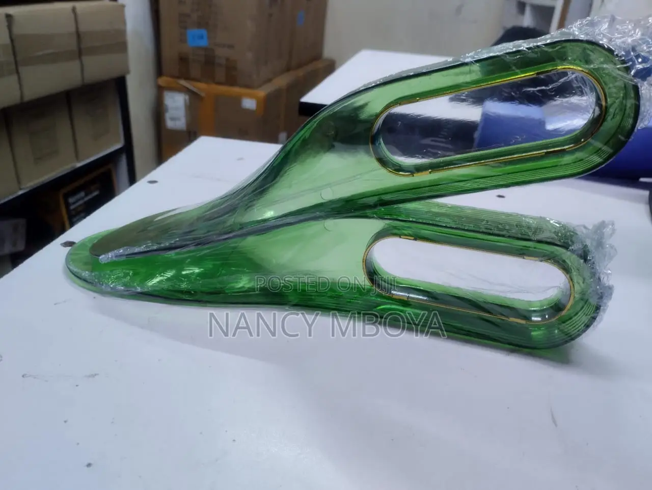Strong Acrylic Bed Spread Tool