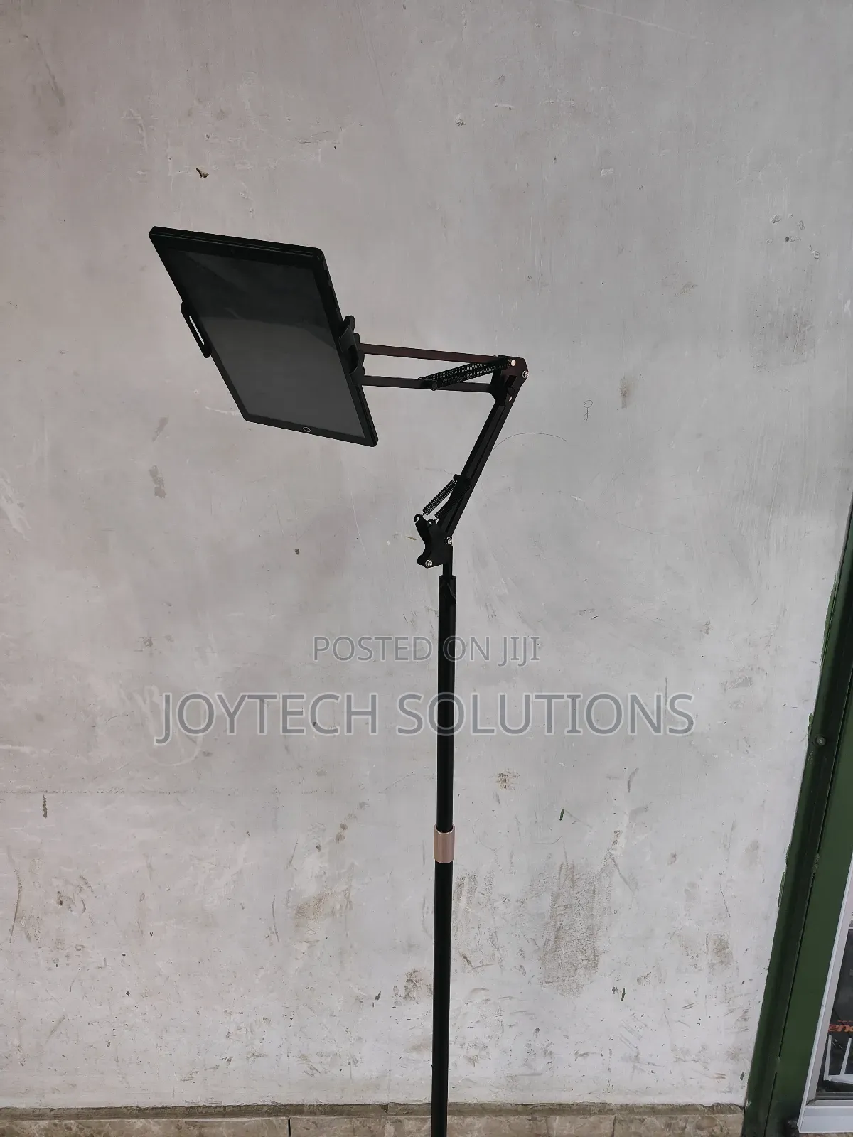 Tablet Floor Stand.