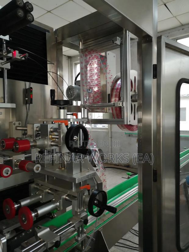 Automatic Bottled Water Shrink Labeling Machine - thumbnail 3