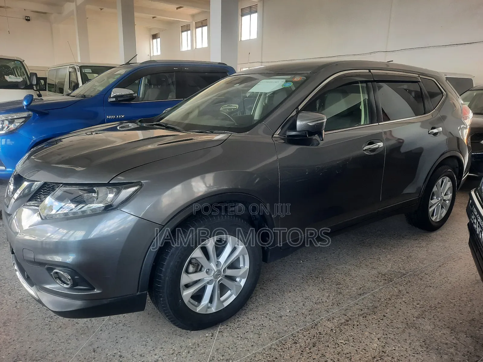 Nissan X-Trail 2.0 Petrol FWD 2016 Gray