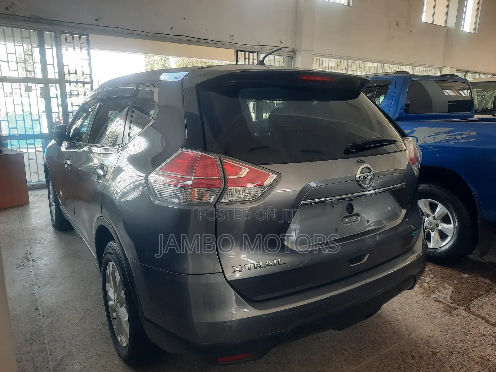 Nissan X-Trail 2.0 Petrol FWD 2016 Gray